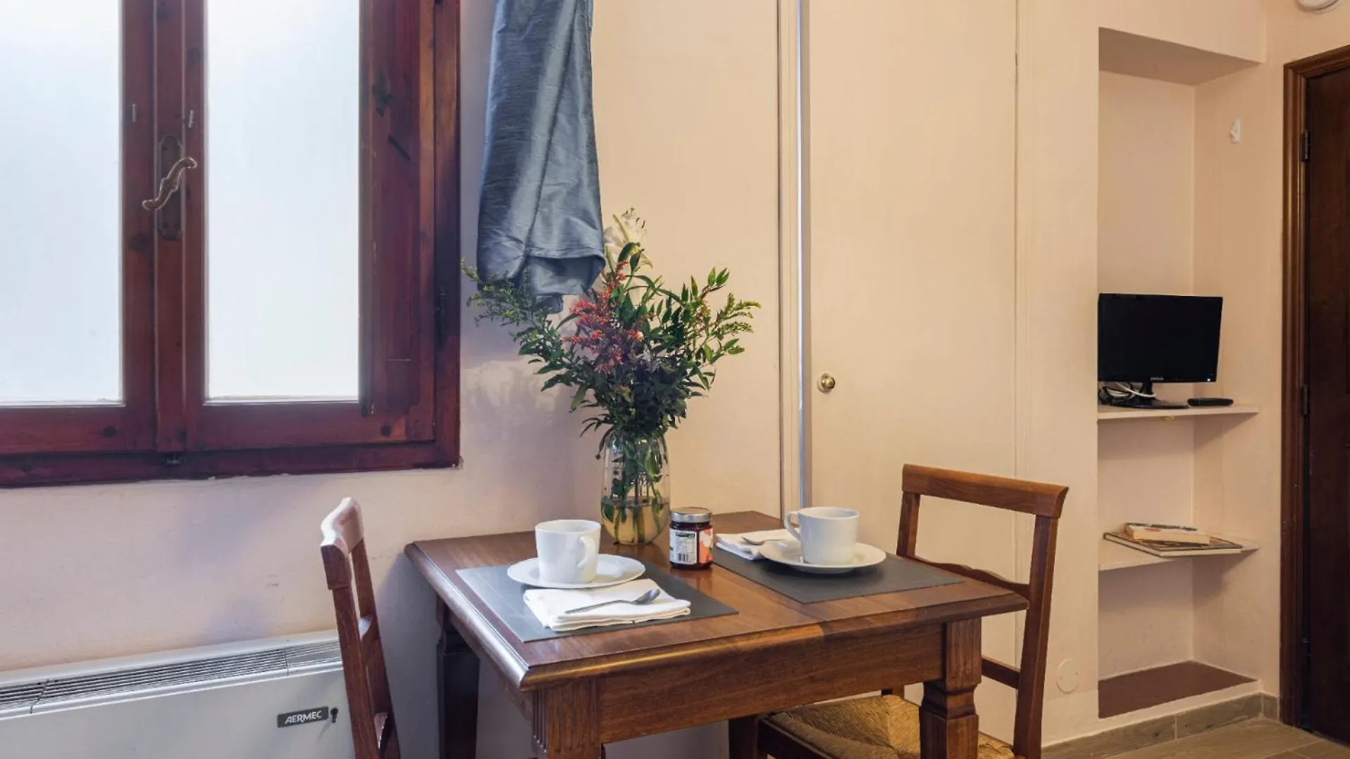 Apartments Florence - Ariento Vittoria Italy